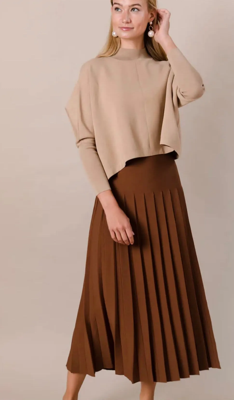 APPARALEL PLEATED KNIT SKIRT-MIDI CARAMEL