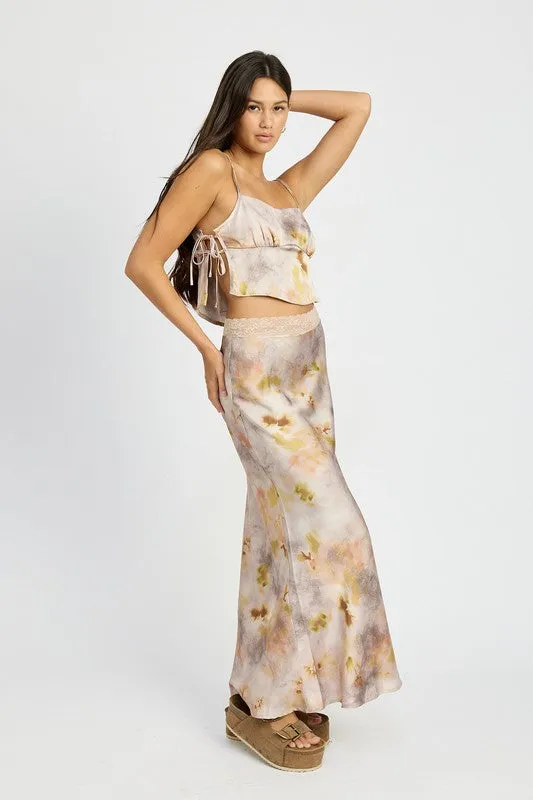 FLORAL PRINTED SATIN MAXI SKIRT